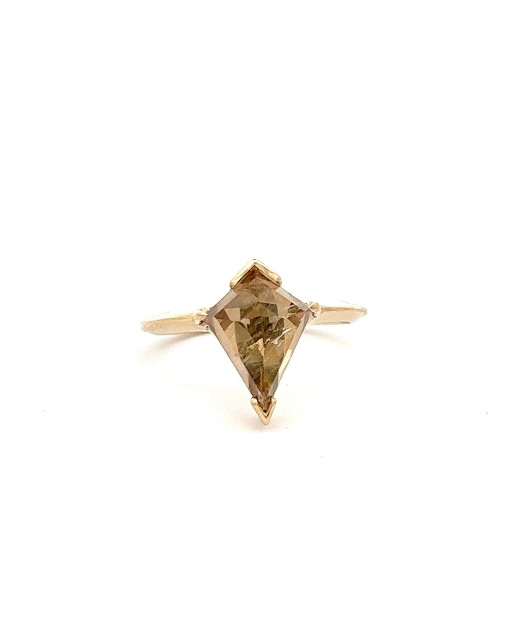 Rutilated Quartz Kite Gold Ring - Dea Dia