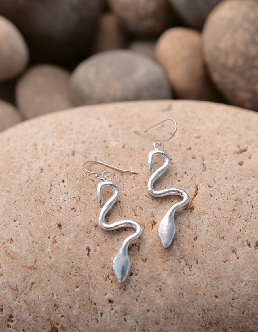 Serpentina Gold Snake Dangle Earring - Dea Dia
