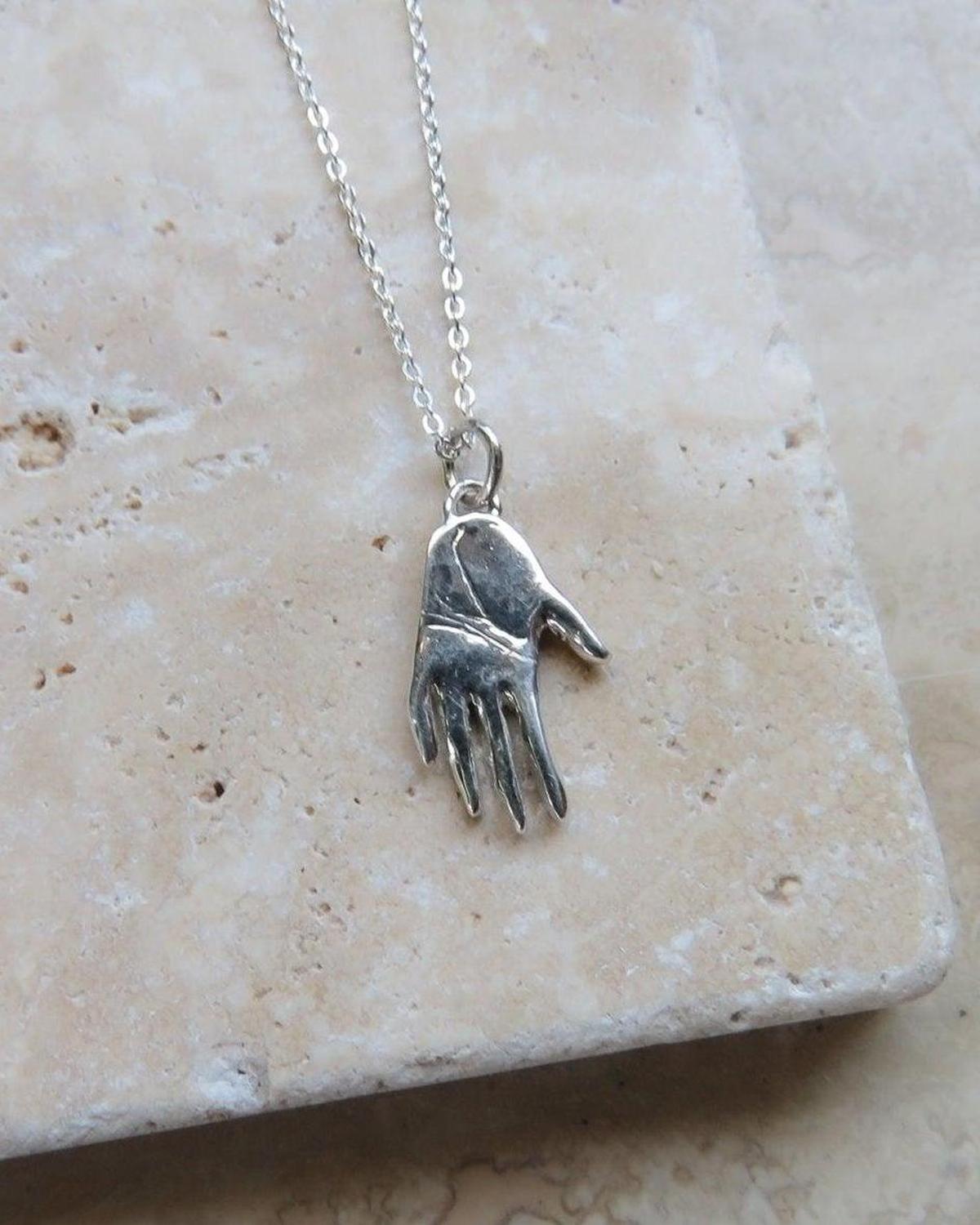 Hamsa Necklace Silver - Dea Dia