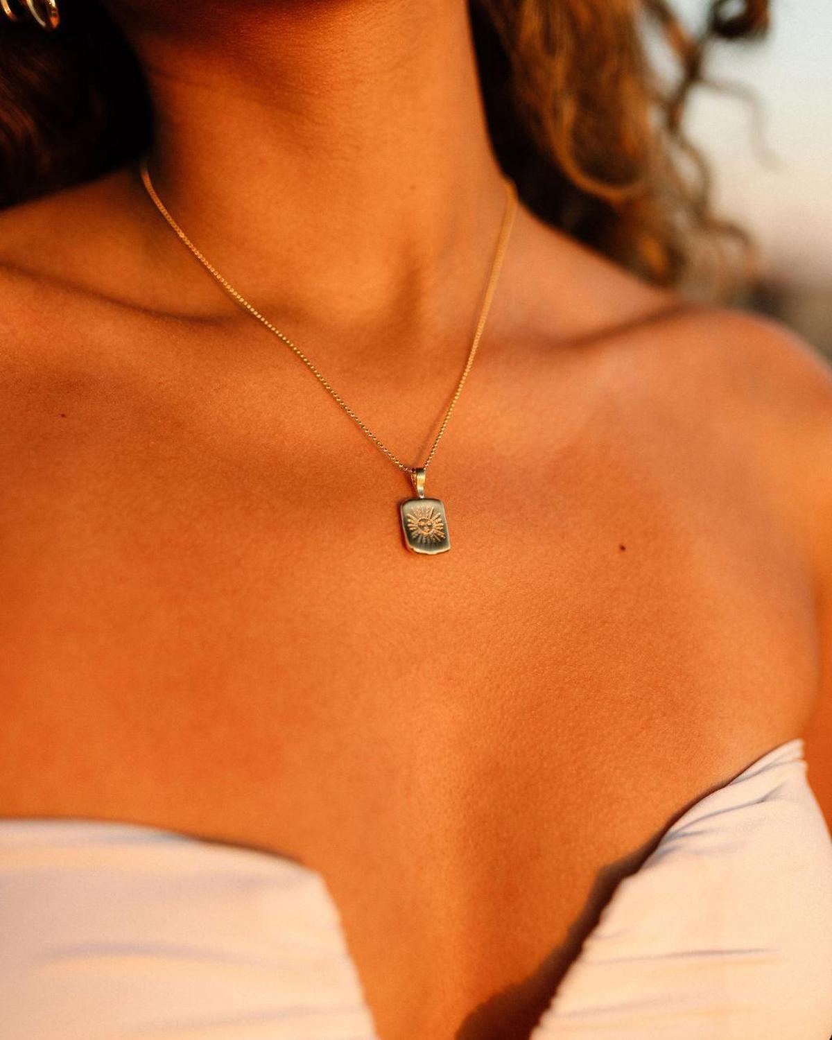 Sun Tarot Card Pendant Necklace - Dea Dia